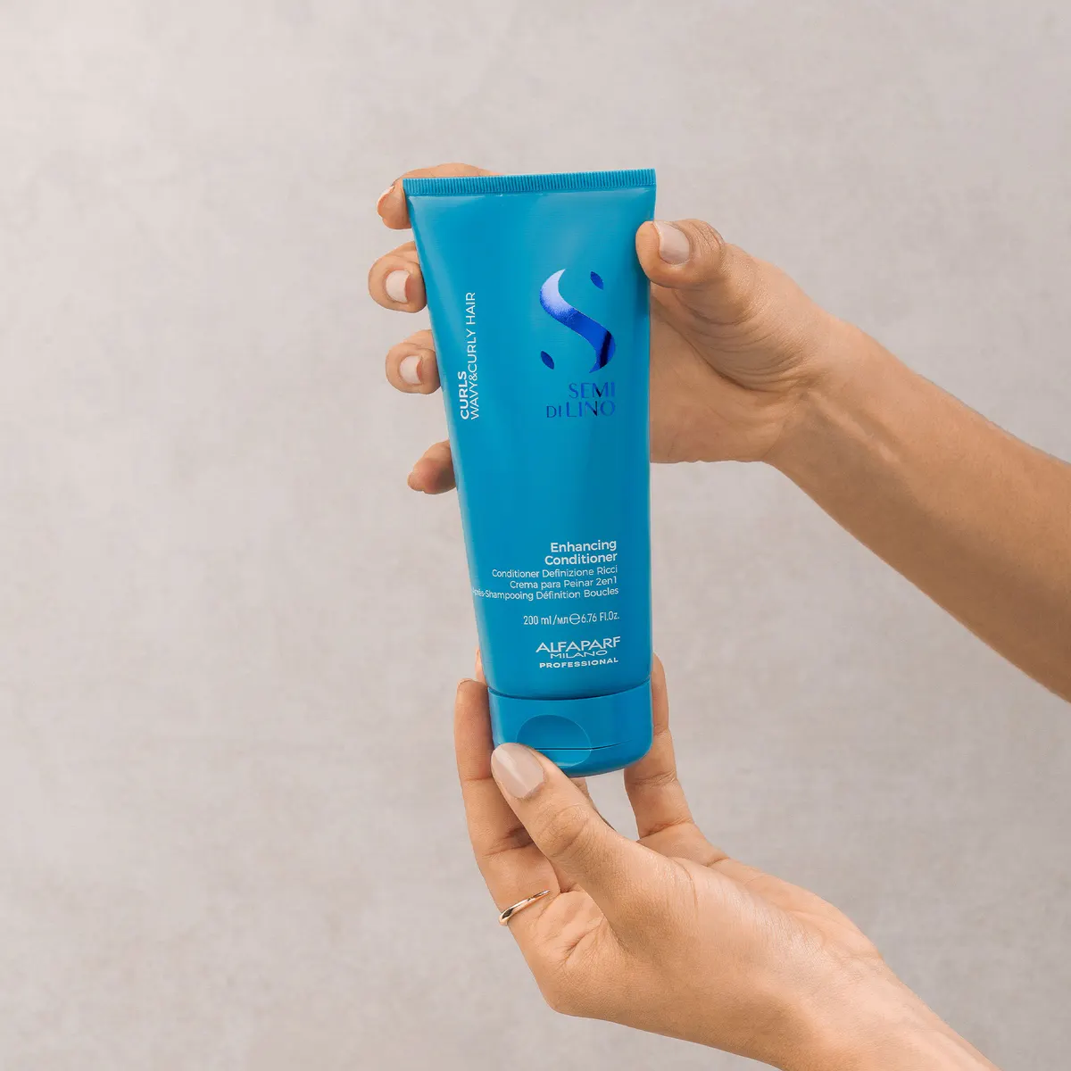 Alfaparf Milano Semi Di Lino Curls Enhancing Conditioner 200ml, view 8