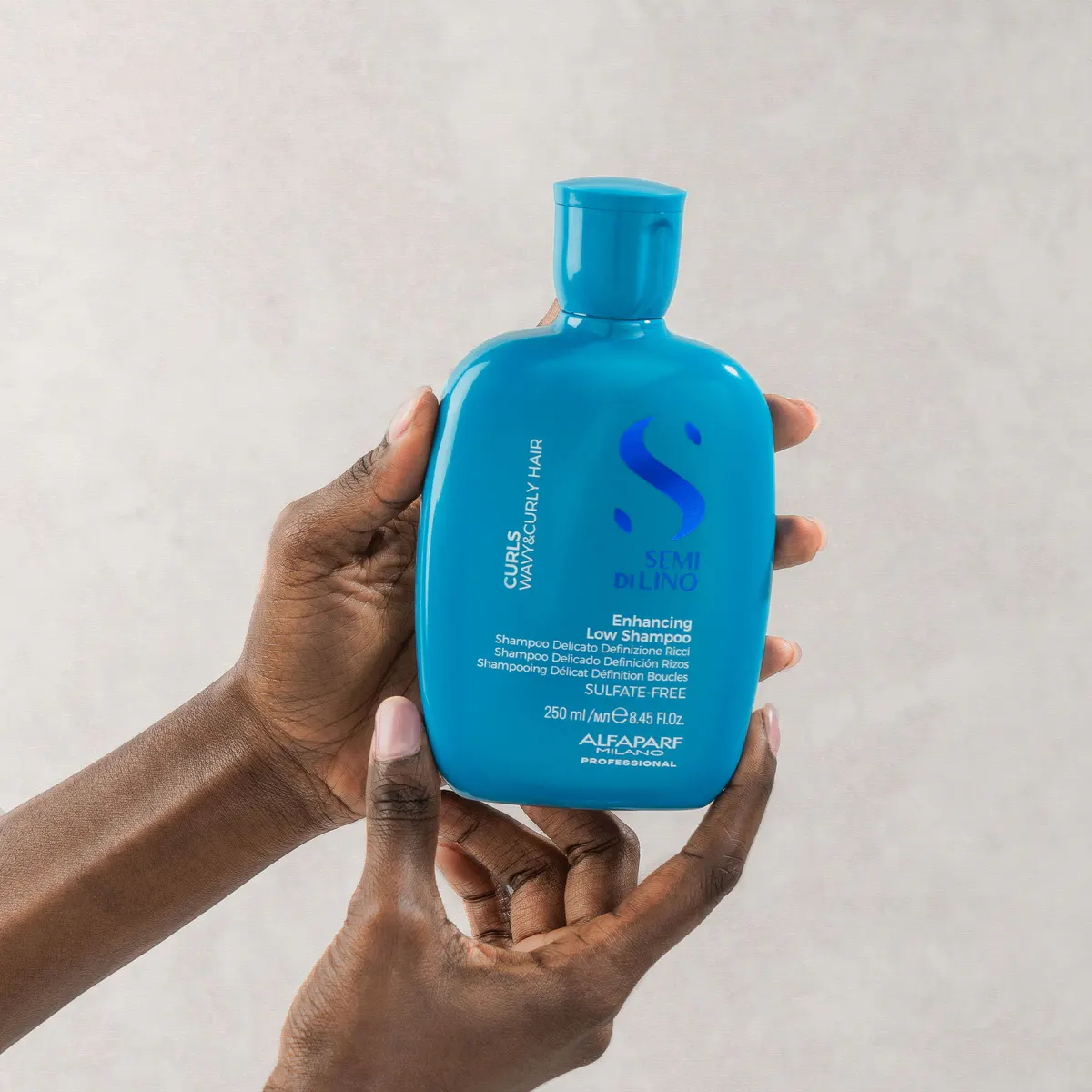 Alfaparf Milano Semi Di Lino Curls Enhancing Low Shampoo 250ml, view 6