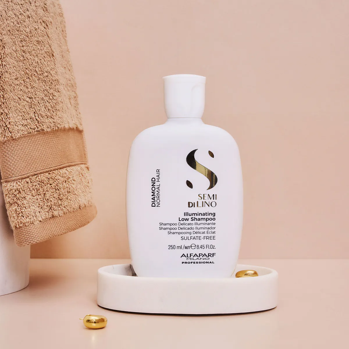 Alfaparf Milano Semi Di Lino Diamond Illuminating Low Shampoo 250ml, view 4