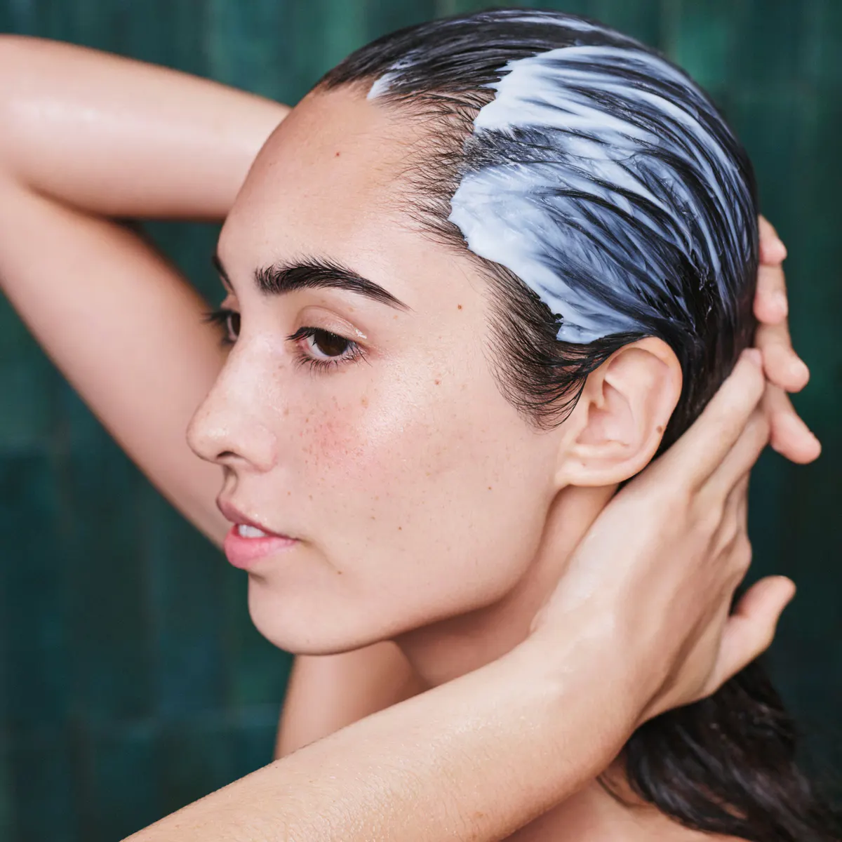Aveda Bonds of Brilliance: Botanical Repair™ Strengthening Essentials, view 2