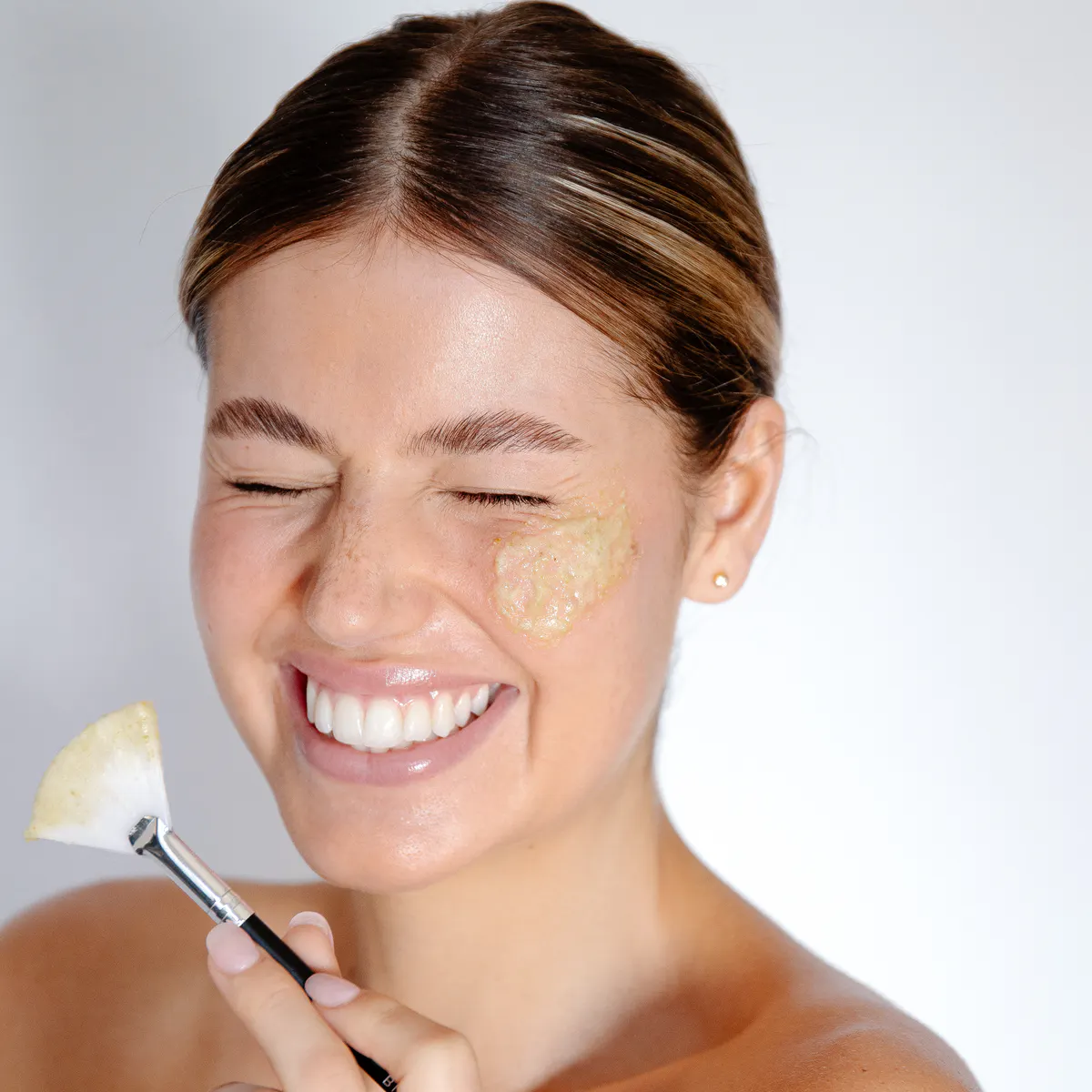 Biologi Exfoliant Mask Brush, view 3