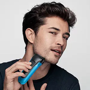 Braun Series 3 Wet & Dry Electric Shaver 310s, view 5