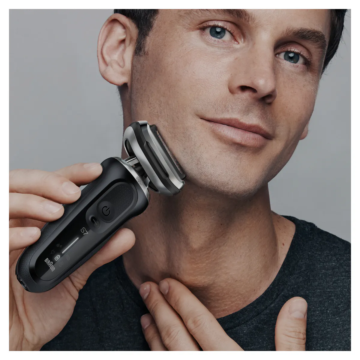 Braun Series 7 Wet & Dry Electric Shaver with Precision Trimmer Head 71-N1200s, view 4