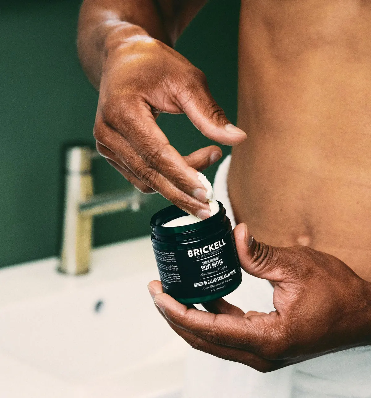 Brickell Smooth Brushless Shave Cream for Men 59ml - Scented, view 3