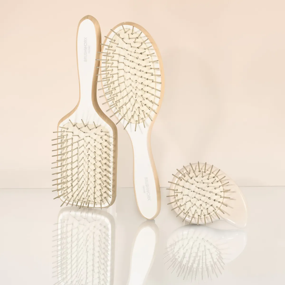 Brushworx Scalp Wellness Large Oval Anti Static Brush, view 5