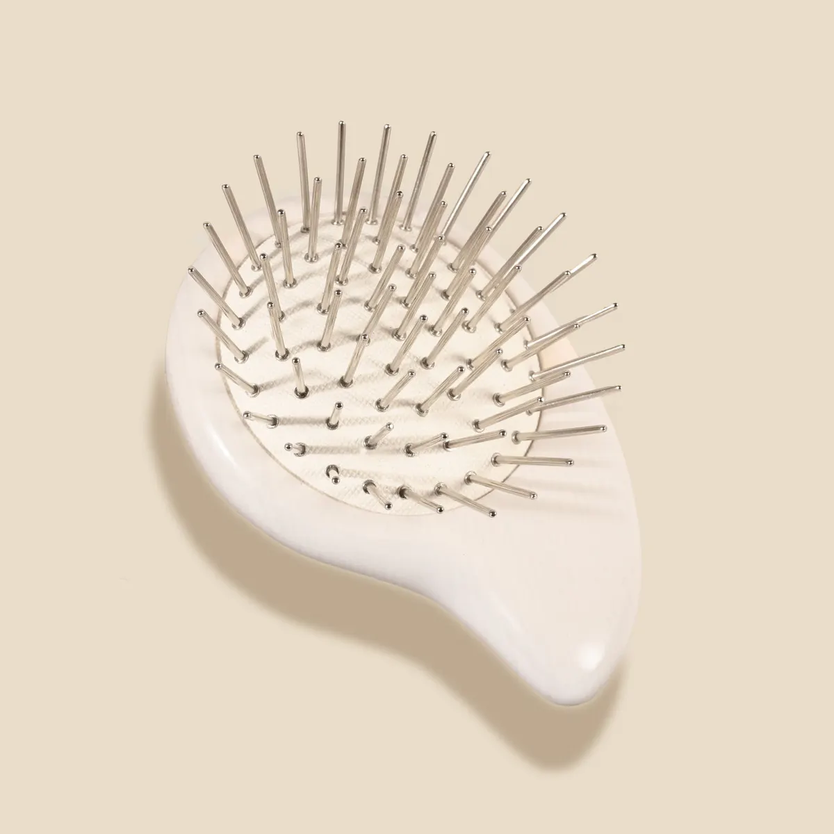 Brushworx Scalp Wellness Small Teardrop Anti Static Brush, view 4