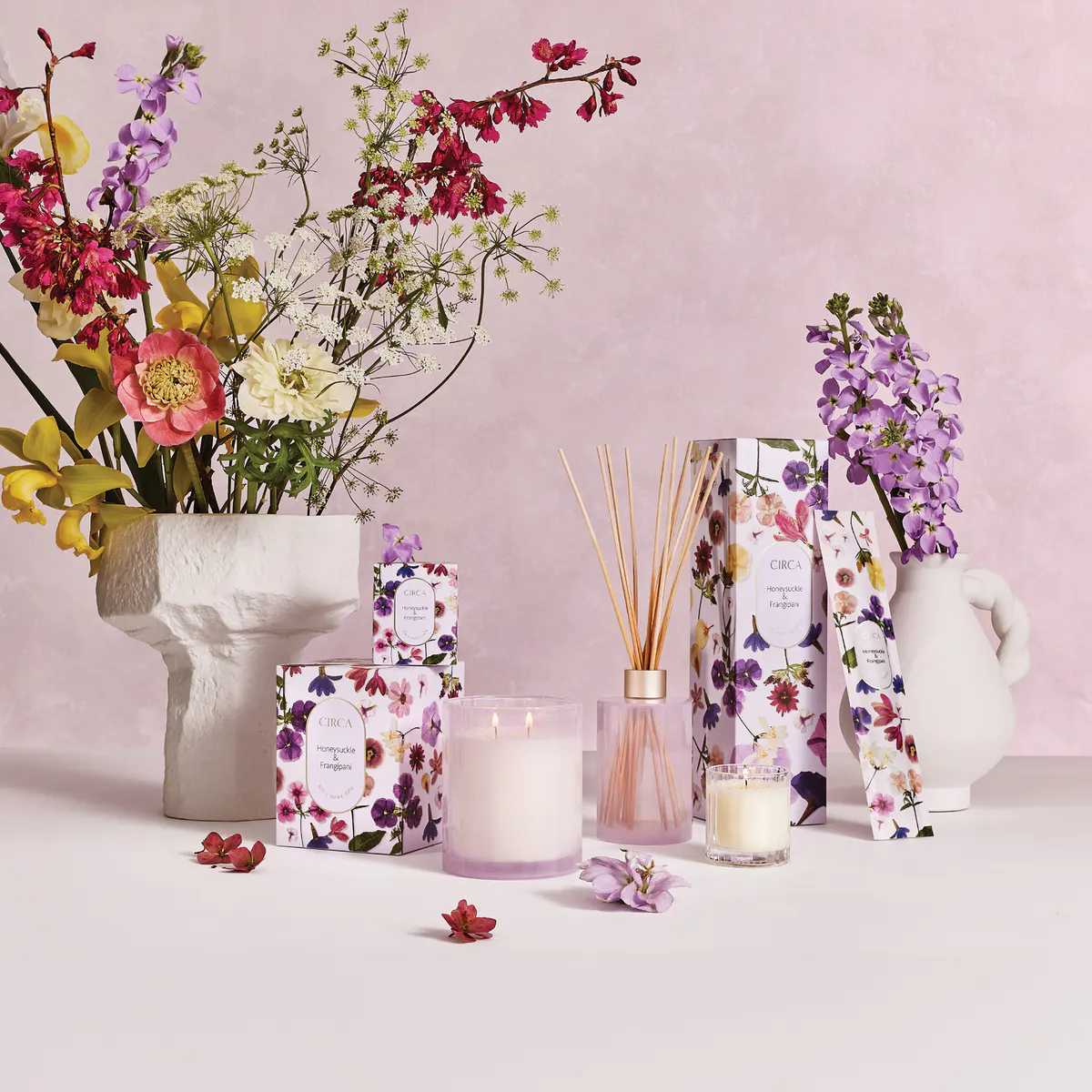 CIRCA Honeysuckle & Frangipani Diffuser 250ml, view 2