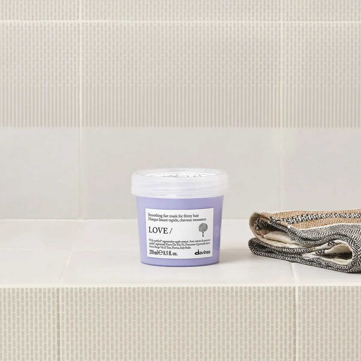 Davines Essentials LOVE Smooth Mask 250ml, view 3