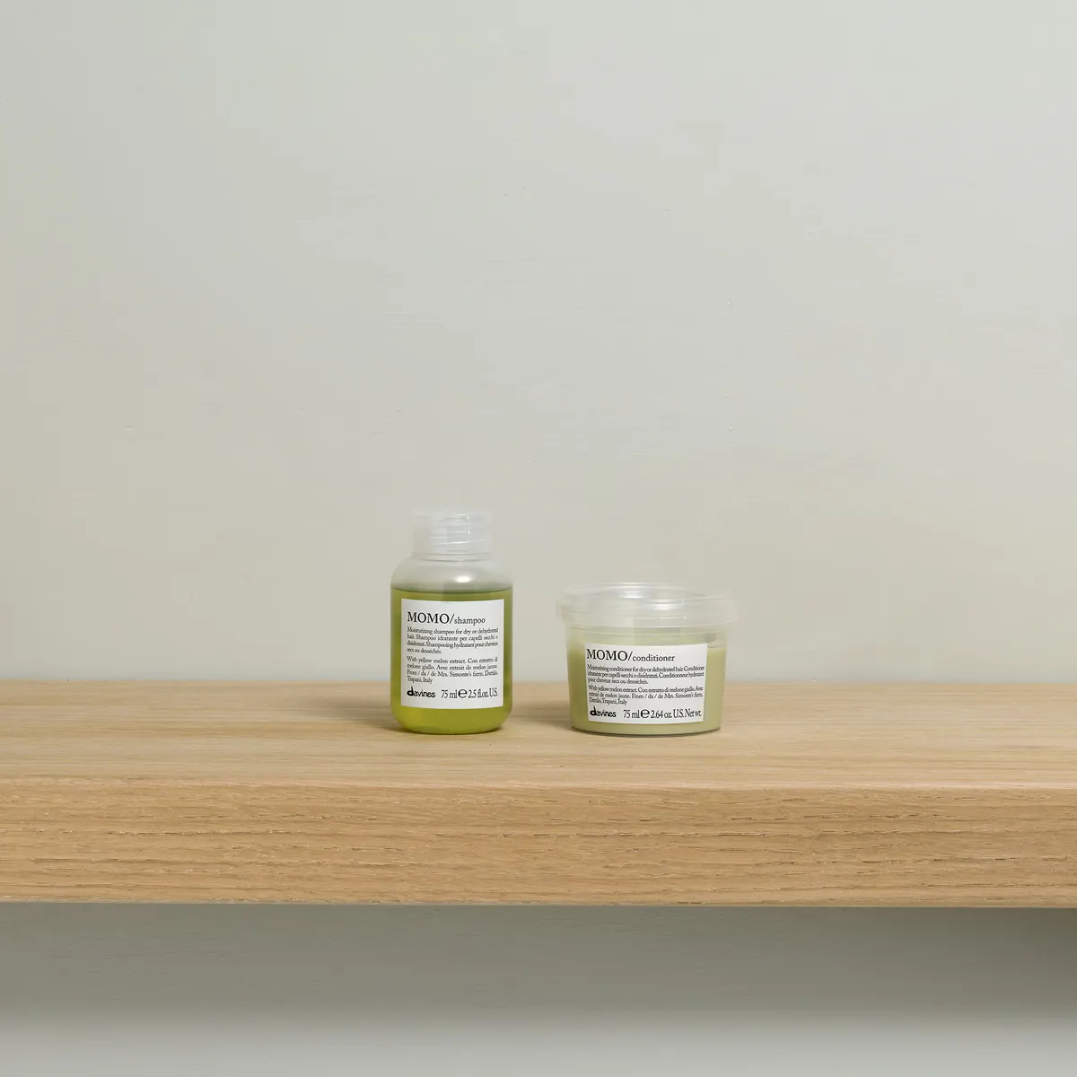 Davines Essentials MOMO Shampoo 75ml, view 2