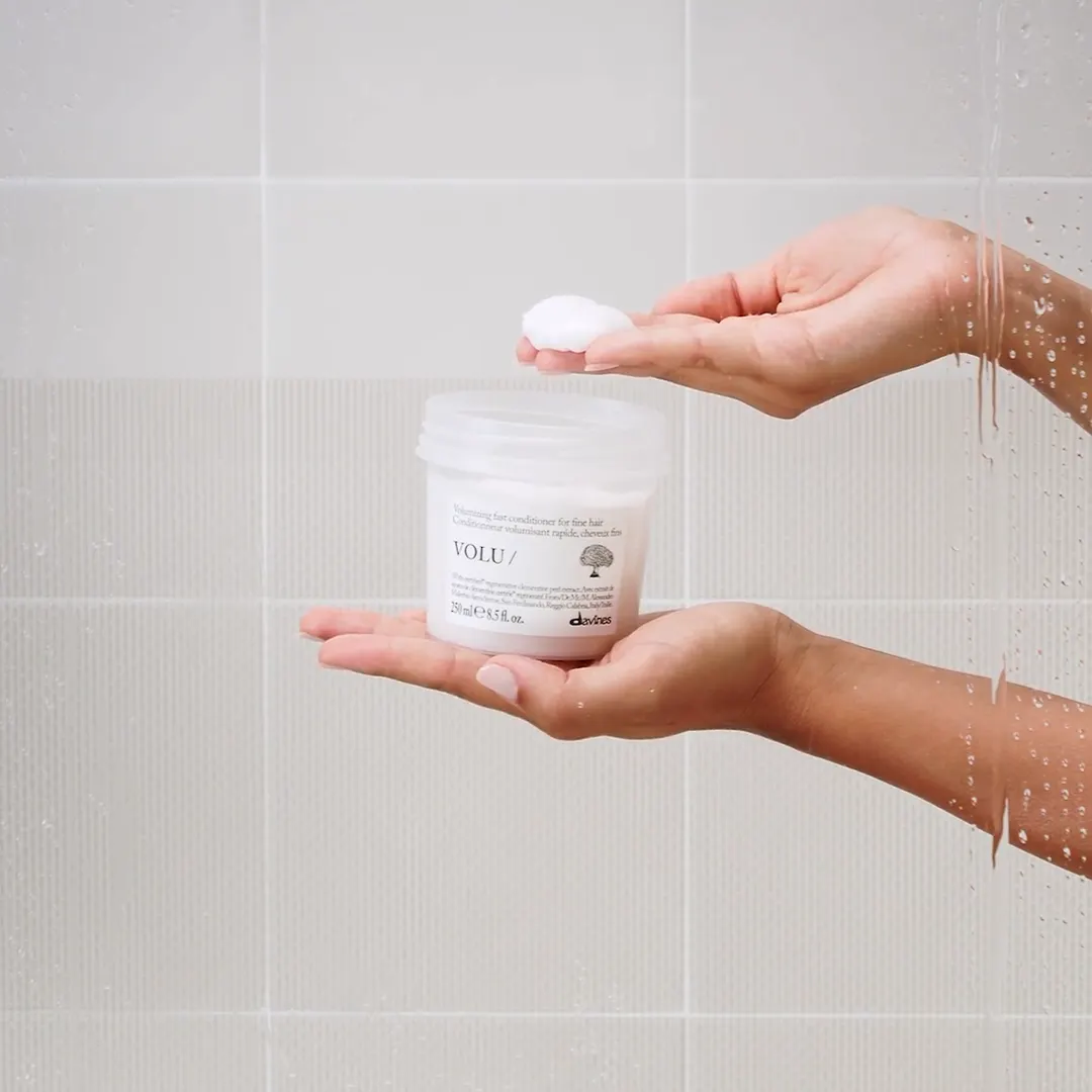 Davines Essentials VOLU Conditioner 250ml, view 4