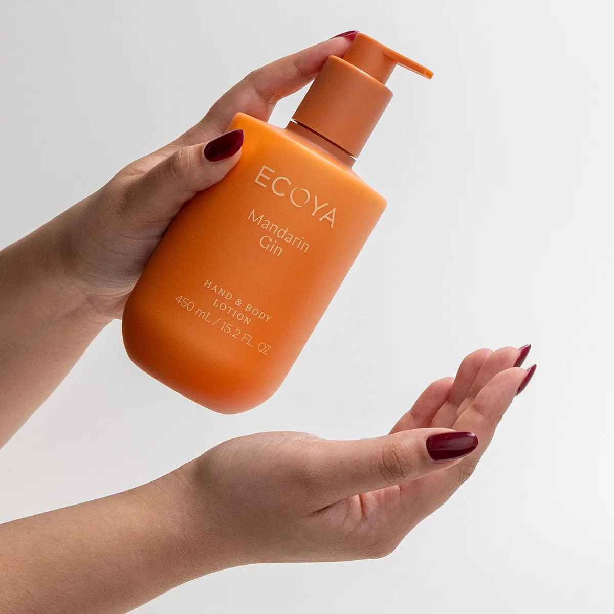 ECOYA Hand & Body Lotion 450ml - Mandarin Gin, view 2