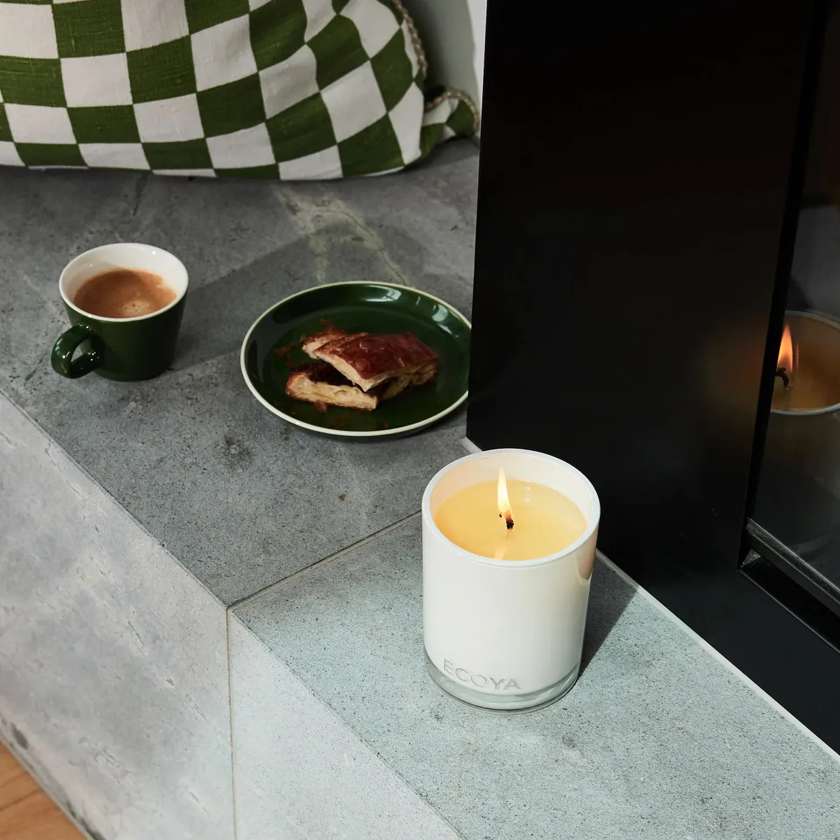 ECOYA Madison Candle 400g - French Pear, view 4