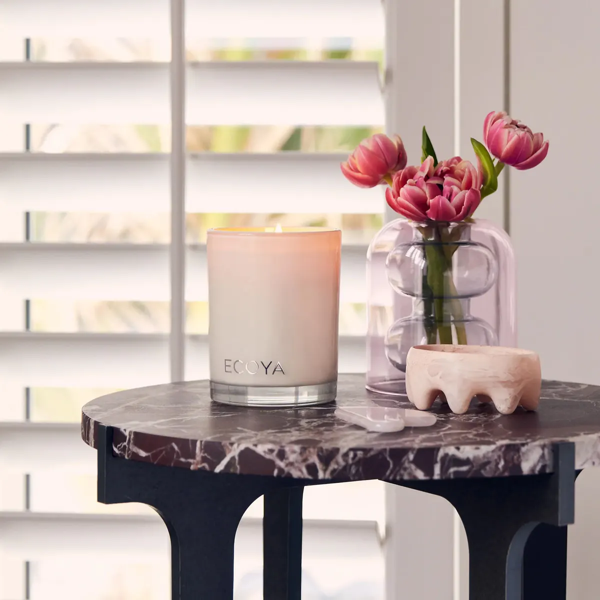 ECOYA Madison Candle 400g - Sweet Pea & Jasmine, view 3