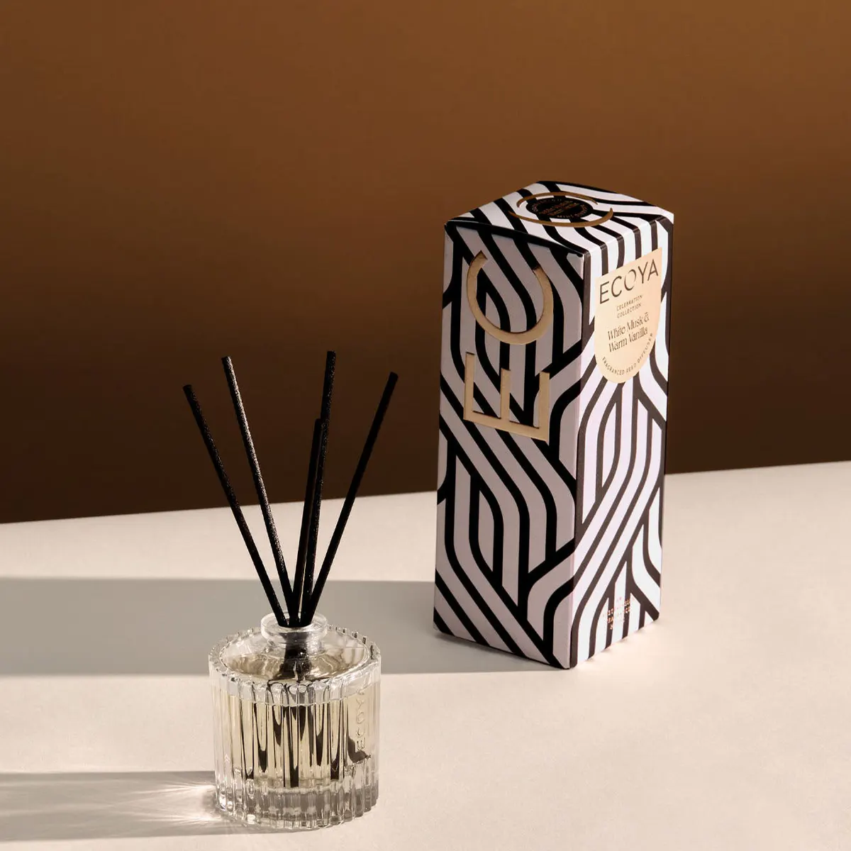 ECOYA Mini Celebration Diffuser 50ml - White Musk & Warm Vanilla, view 2