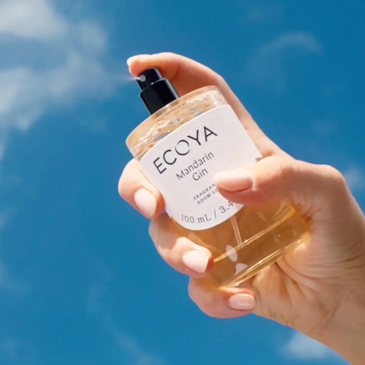 ECOYA Room Spray 100ml - Mandarin Gin, view 2