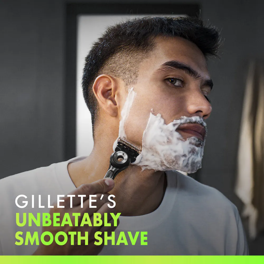 GilletteLabs Razor Handle + 9 Blade Refills, view 3