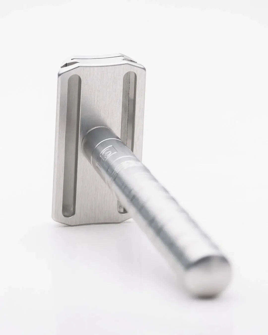 Henson Shaving AL13 DE Safety Razor Aircraft Aluminum, view 3