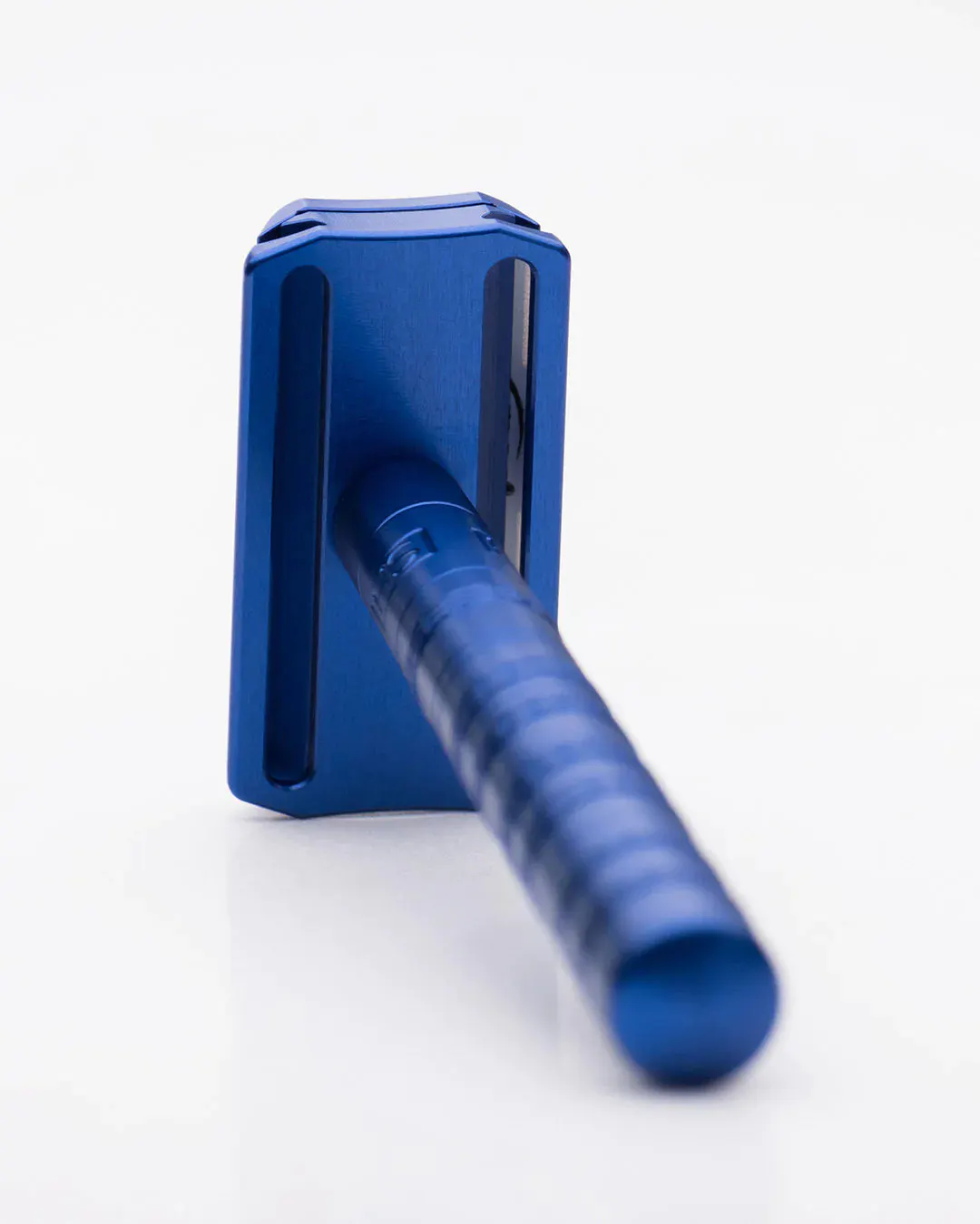 Henson Shaving AL13 DE Safety Razor Steel Blue, view 3