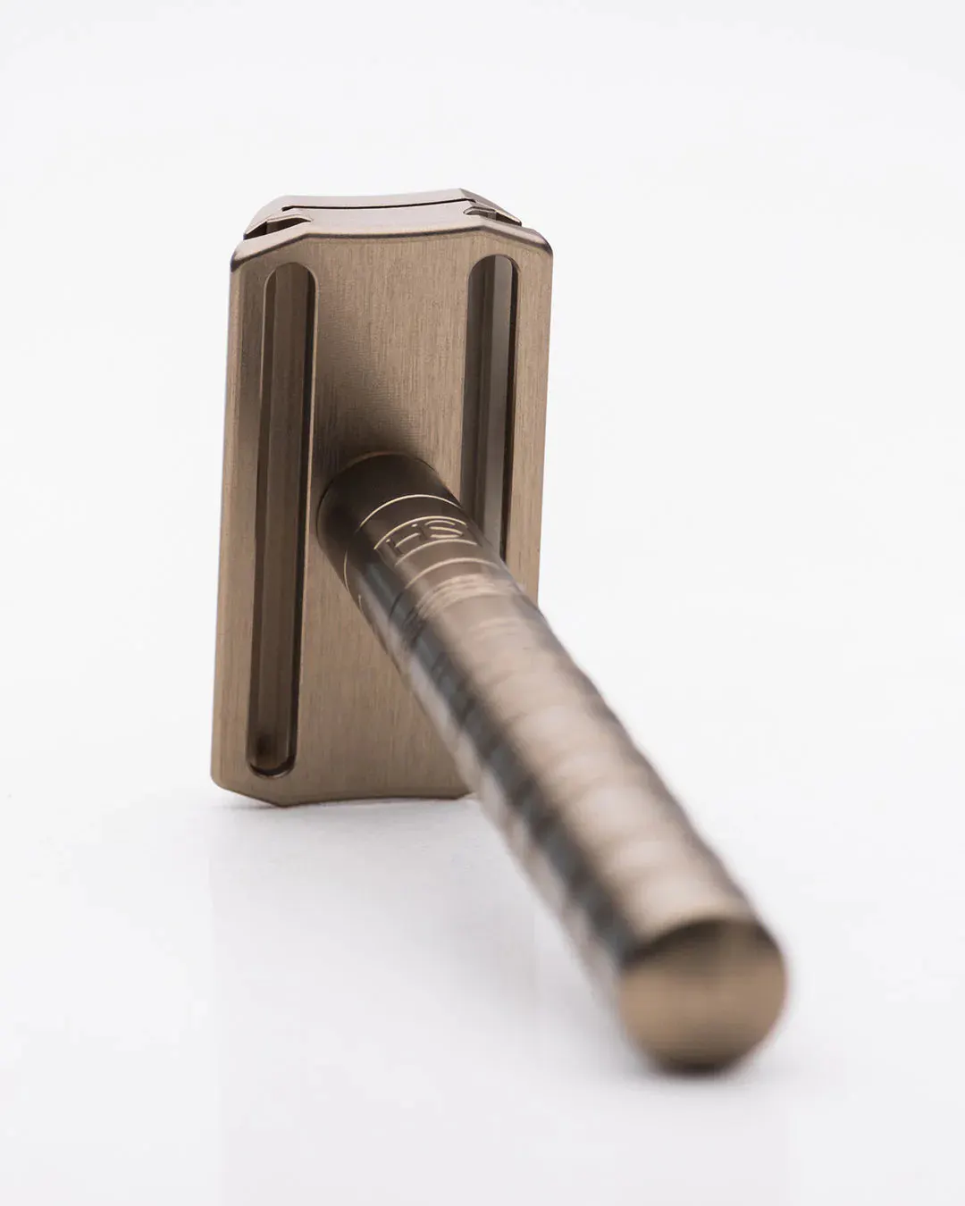 Henson Shaving AL13-M DE Safety Razor Tan, view 3