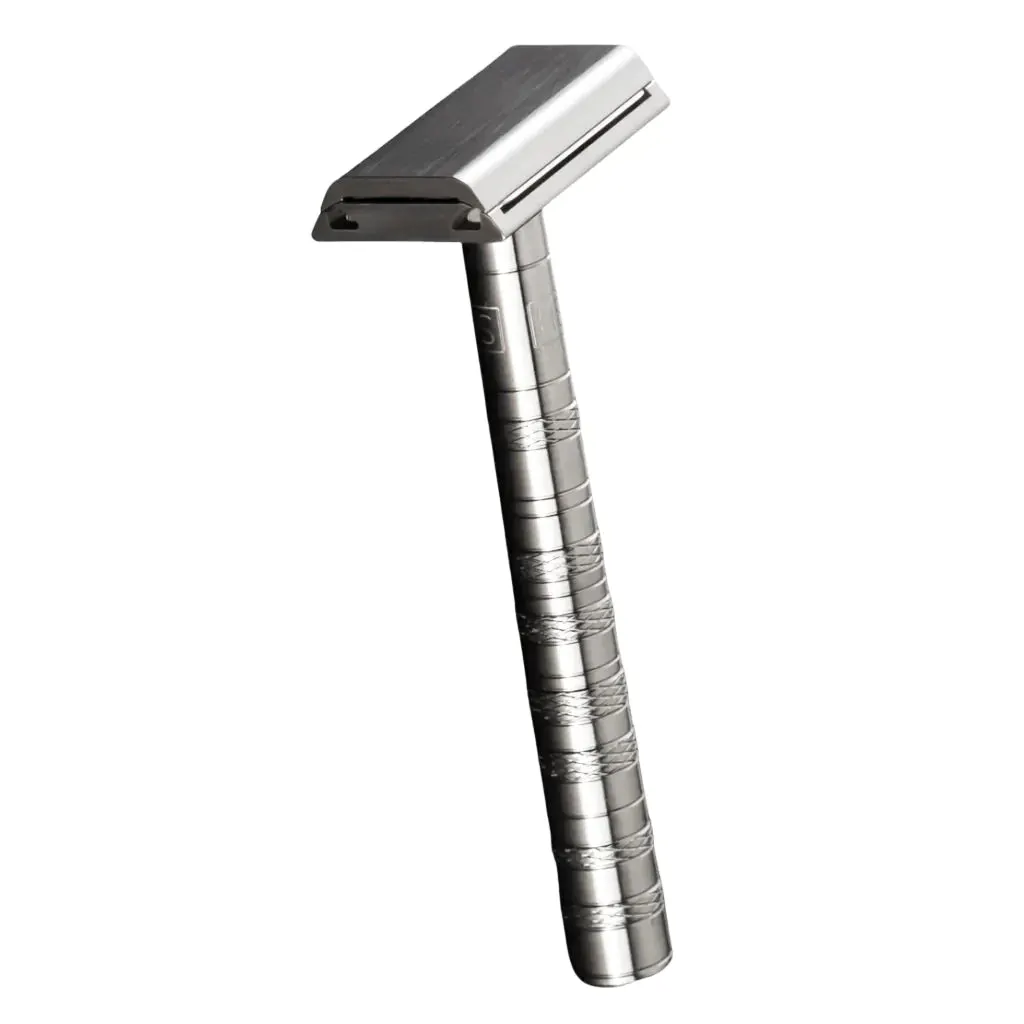 Henson Shaving Ti22 Medium DE Safety Razor Titanium, view 3