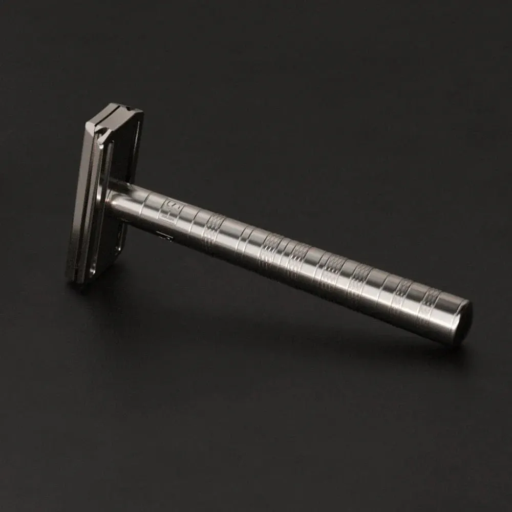 Henson Shaving Ti22 Mild DE Safety Razor Titanium, view 6
