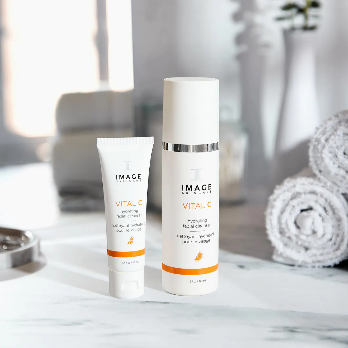 Image Skincare Vital C - Hydrating Facial Cleanser Travel 50ml, view 3