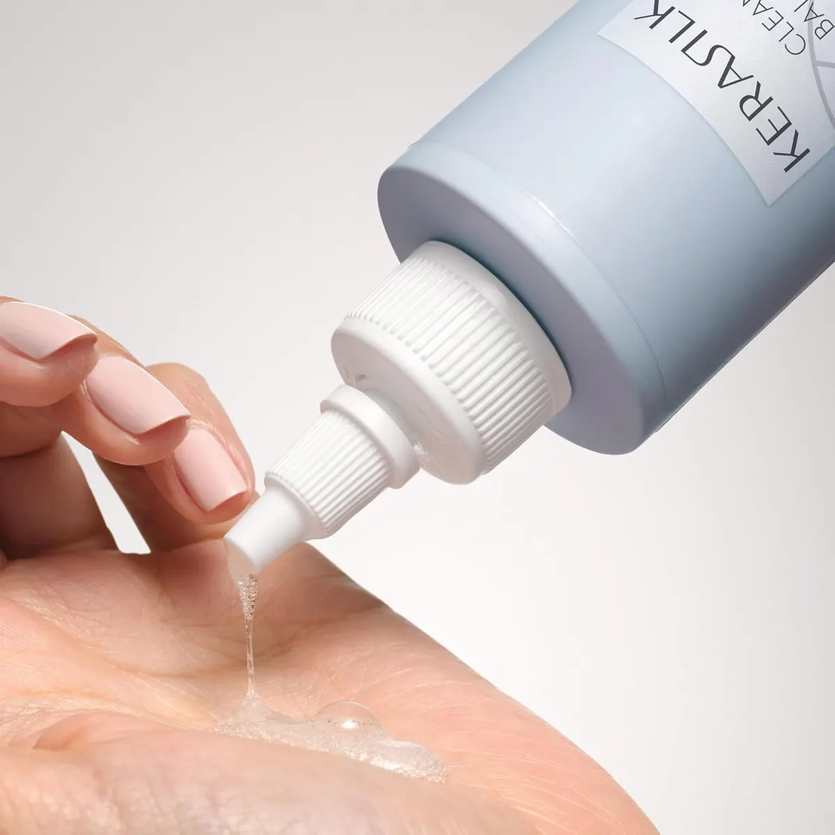 Kerasilk Exfoliating Scalp & Hair Treatment 200ml, view 5