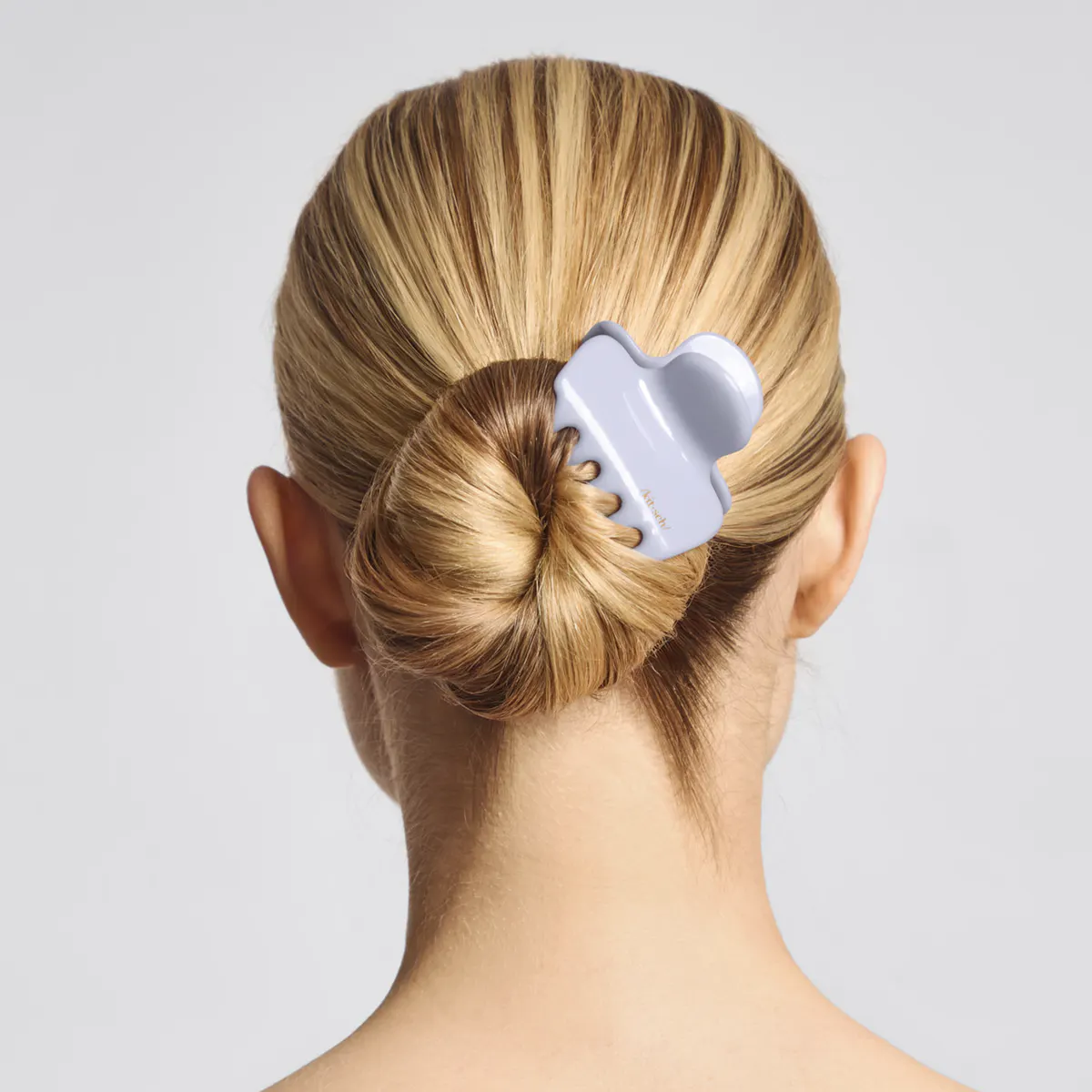 Kitsch Medium Cloud Clip - Hydrangea Breeze, view 2