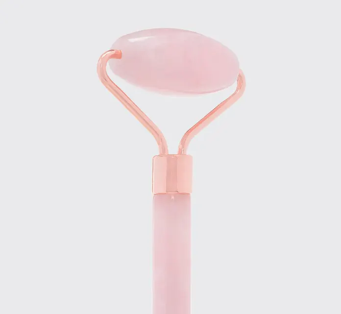 Kitsch Rose Quartz Crystal Facial Roller, view 3