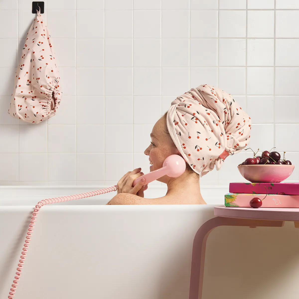 Kitsch Satin-lined Flexi Shower Cap - Cherry Print, view 4