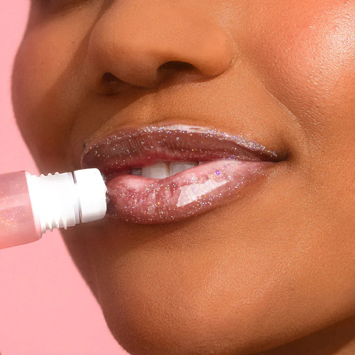 MCoBeauty Glow & Treat 2-in-1 Lip Treatment 15ml - Birthday Cake, view 3