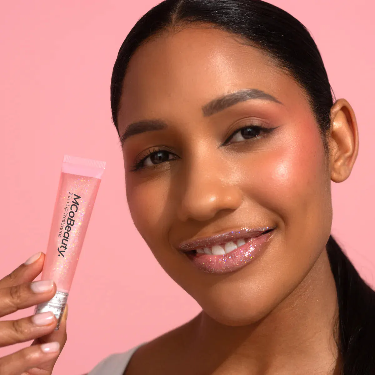 MCoBeauty Glow & Treat 2-in-1 Lip Treatment 15ml - Birthday Cake, view 6
