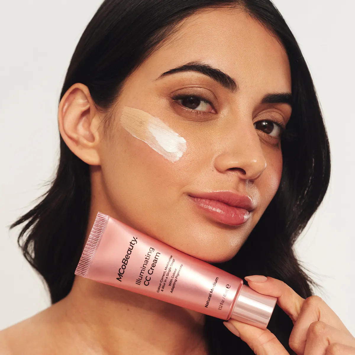 MCoBeauty Illuminating CC Cream 45ml - Natural Medium, view 4