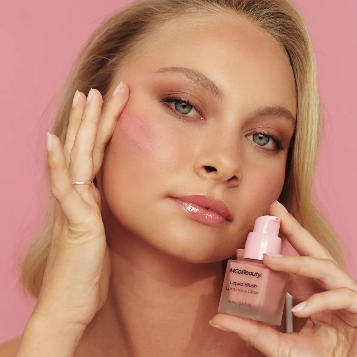 MCoBeauty Luminous Glow Liquid Blush - Passion (Peachy Pink), view 2