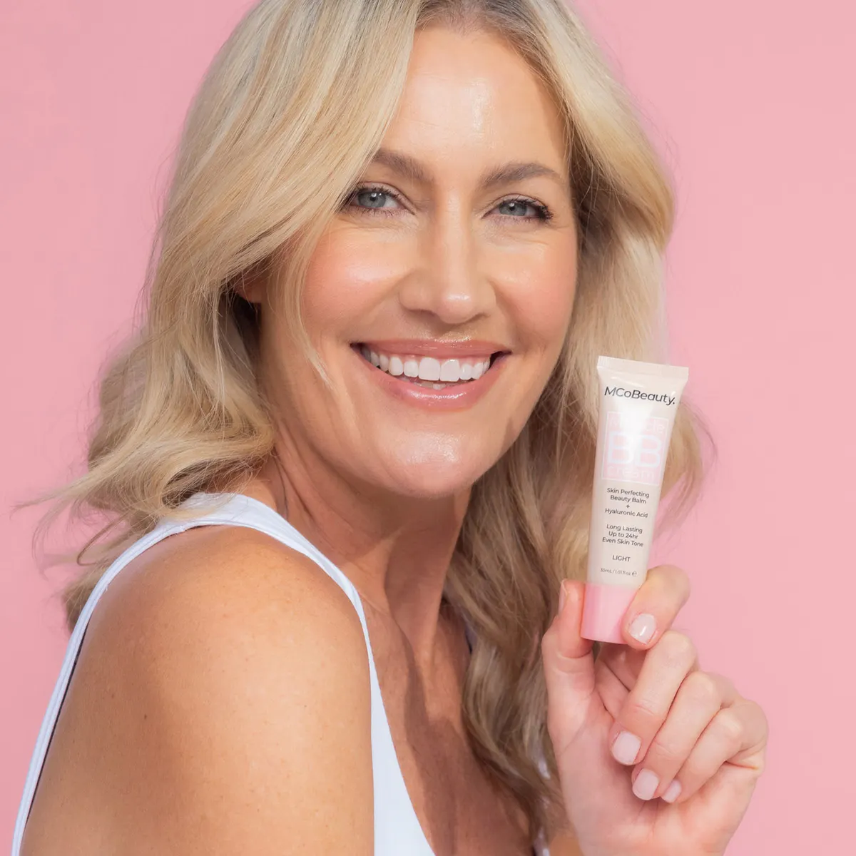 MCoBeauty Miracle BB Cream - Light, view 3