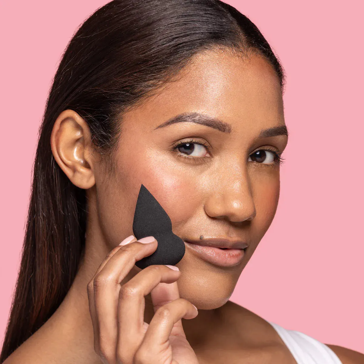 MCoBeauty Precision Blender Sponge, view 2