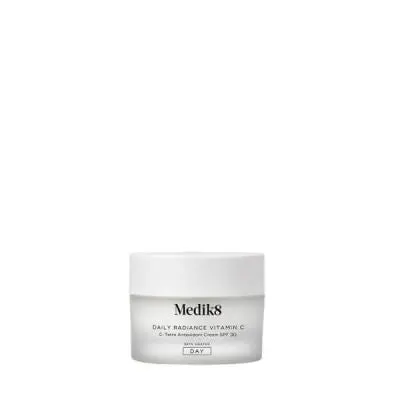 Medik8 Surface Radiance Cleanse 2ml Sachet