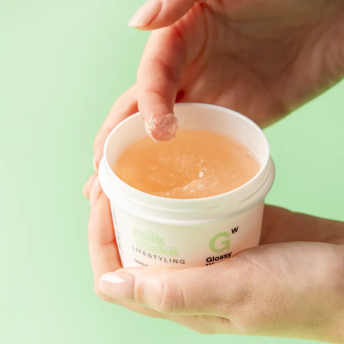 milk_shake Lifestyling Glossy Wax 90ml, view 2