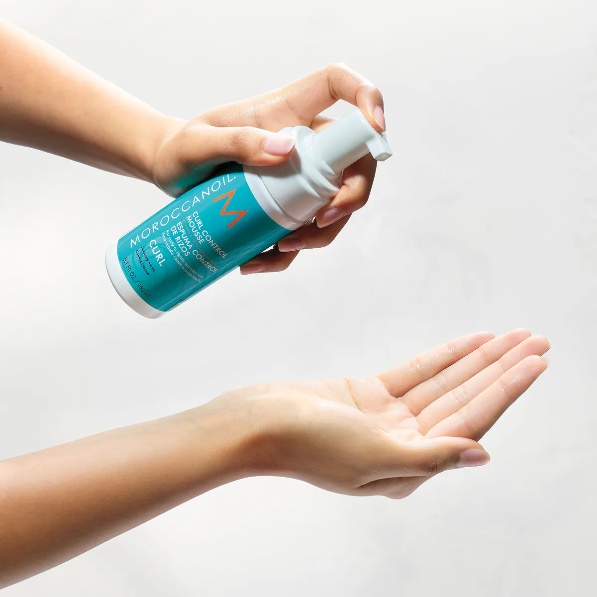 Moroccanoil Curl Control Mousse 150ml, view 2