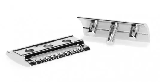 Muhle R106 Safety Razor Closed Comb, view 2