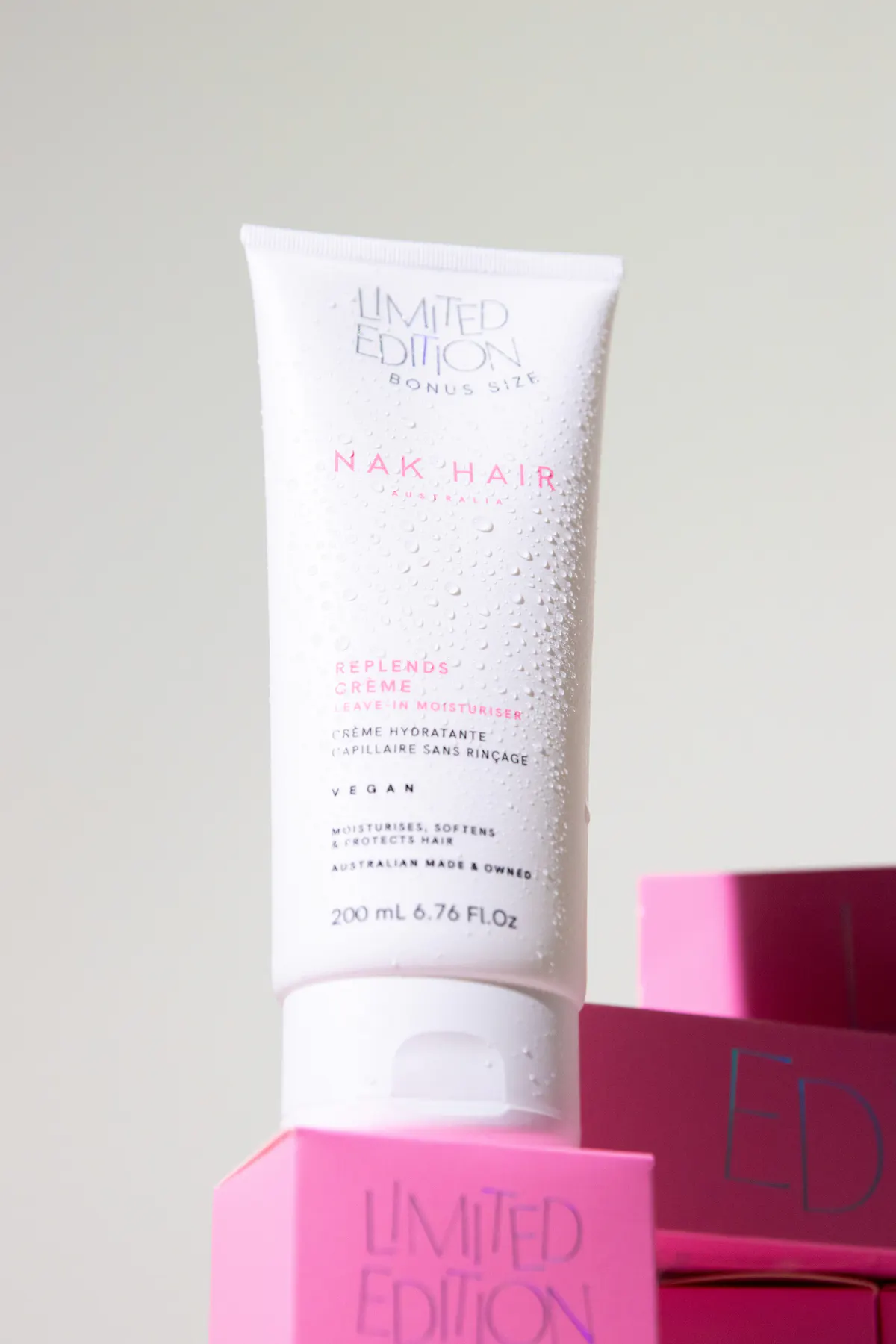 Nak Replends Créme Leave in Moisturiser 200ml Bonus Size Old Packaging, view 3