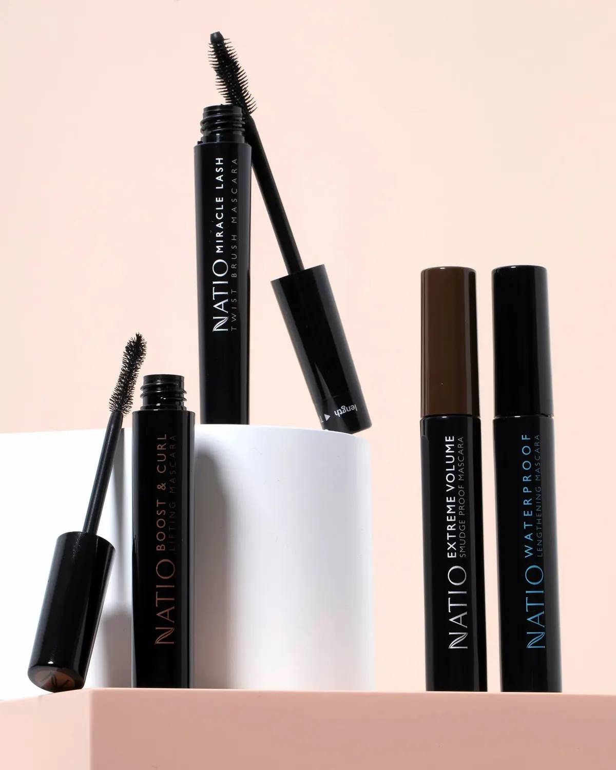 Natio Extreme Volume Mascara - Black 9ml, view 4