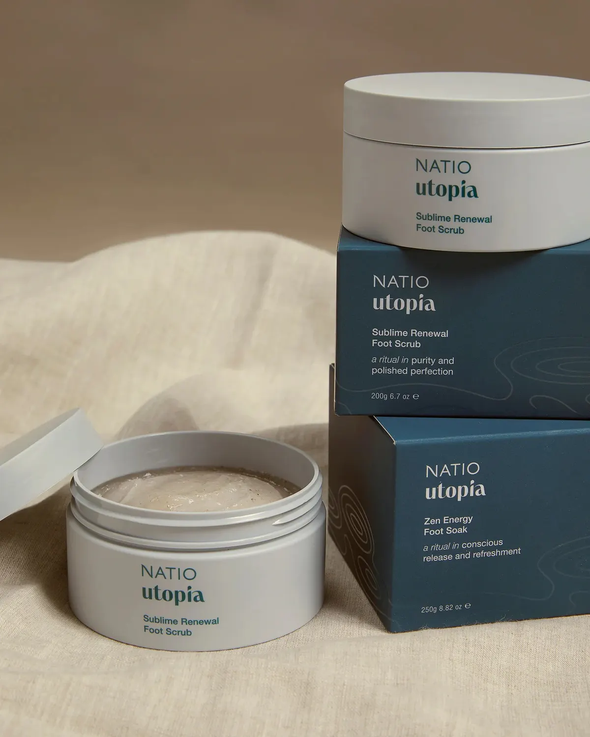 Natio Utopia Sublime Renewal Foot Scrub 200g, view 3