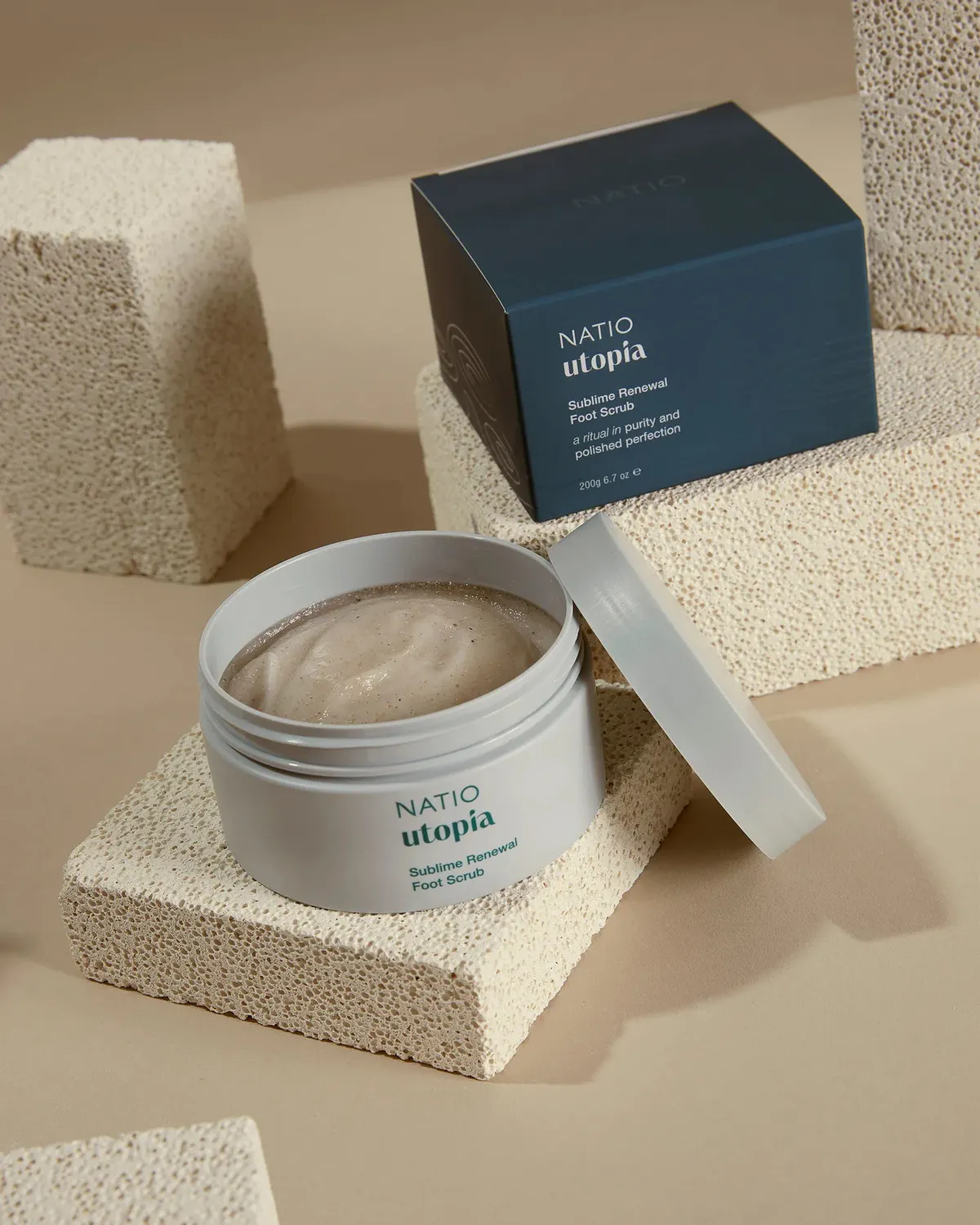 Natio Utopia Sublime Renewal Foot Scrub 200g, view 4