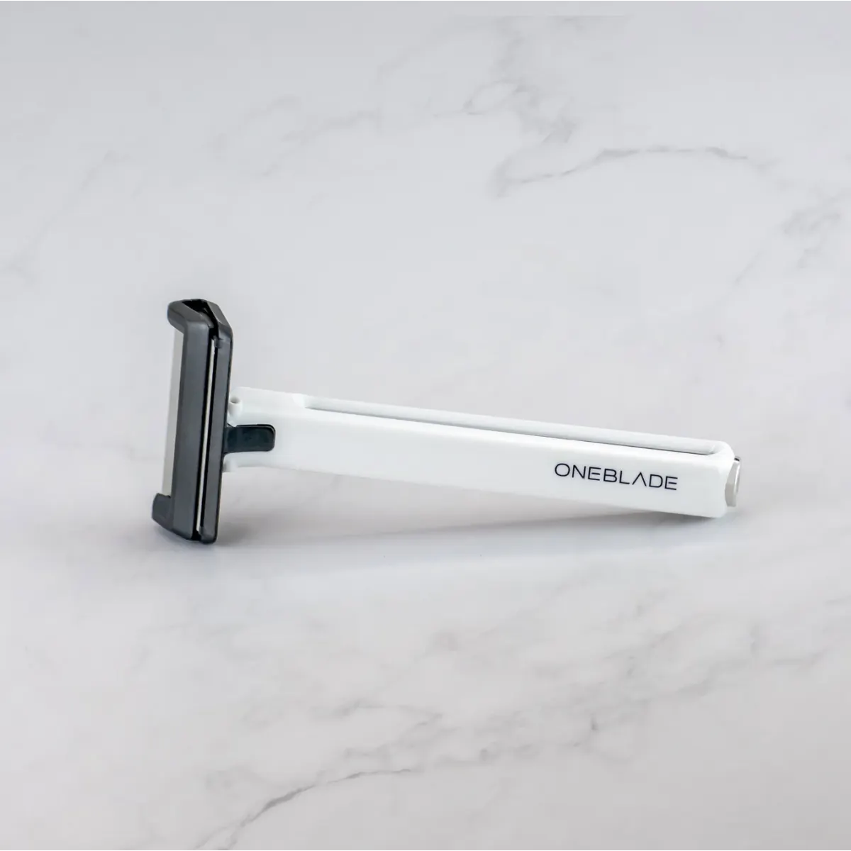 OneBlade Core Razor - White, view 3