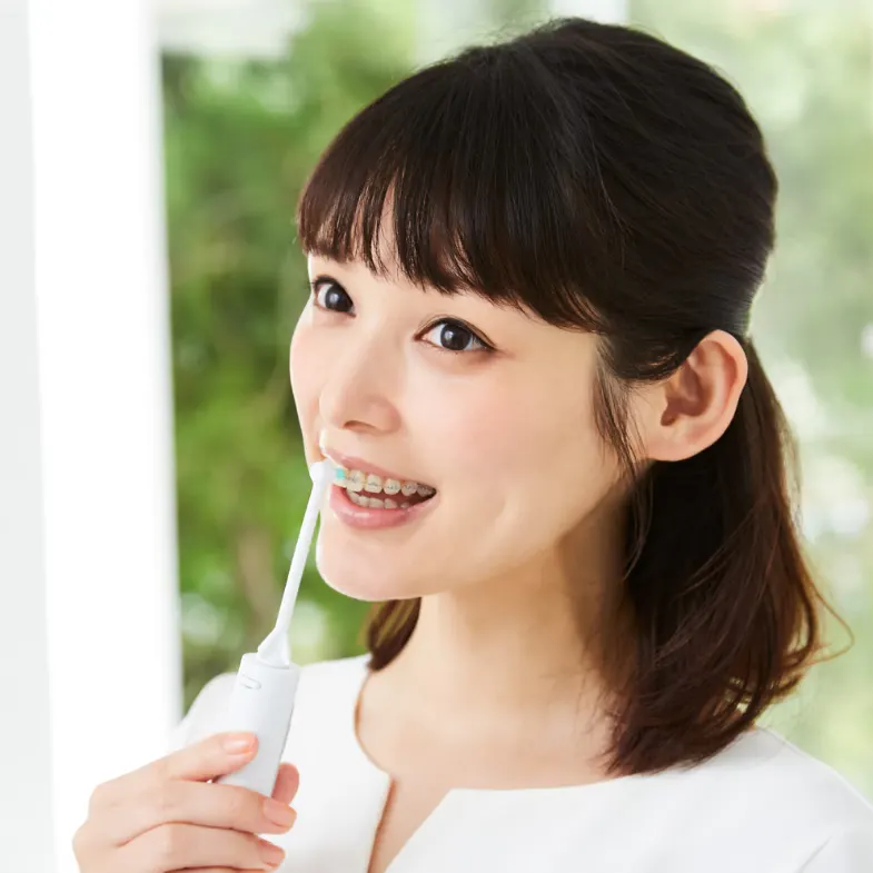Panasonic Oral Irrigator with Orthodontic Nozzle, view 3