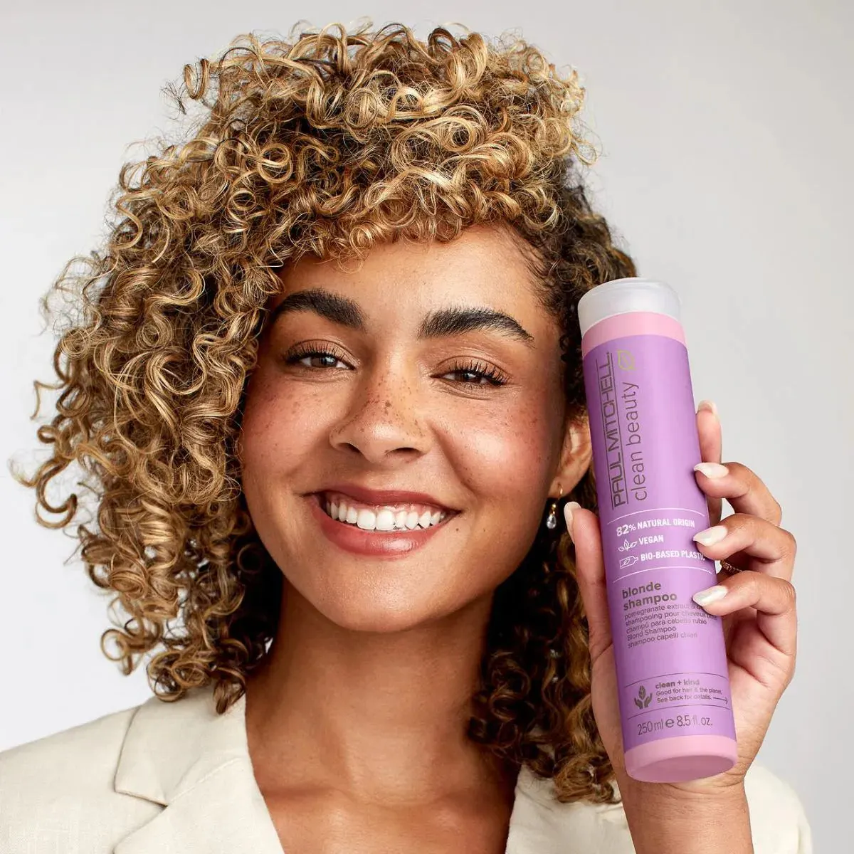 Paul Mitchell Clean Beauty Blonde Shampoo 250ml, view 2