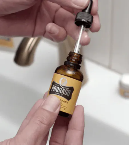 Proraso Wood & Spice Beard Bundle, view 5