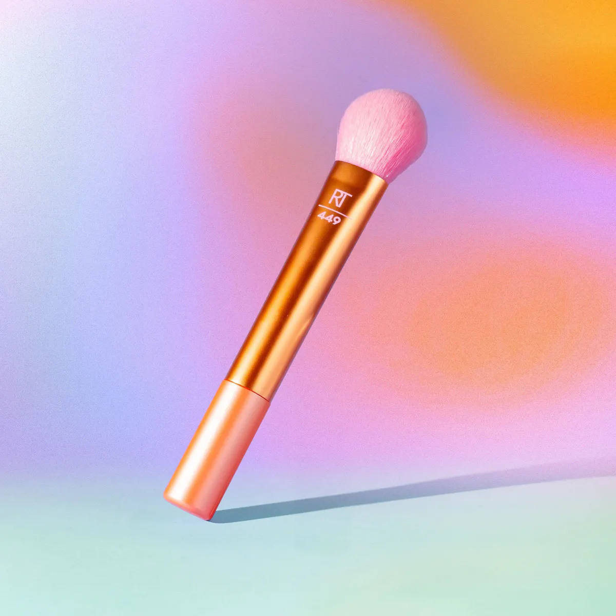Real Techniques Hyperbrights Color Drop Cheek Brush, view 3