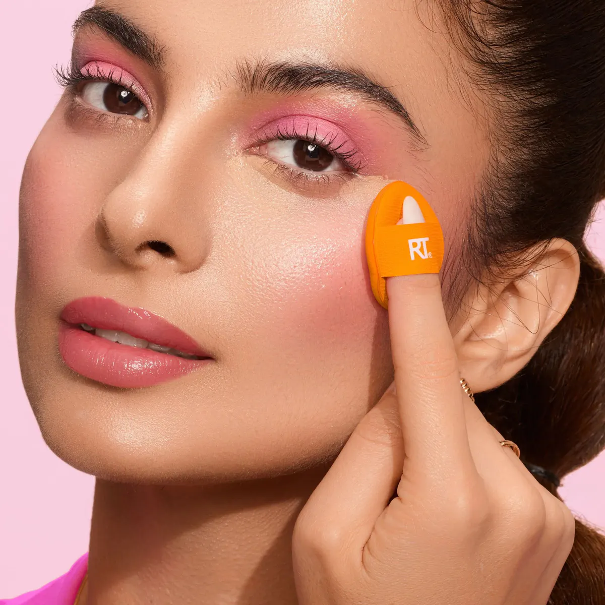 Real Techniques Mini Miracle Concealer Puff Trio, view 2